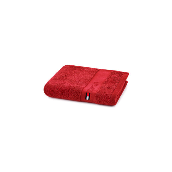 0112909_220937-tommy-hilfiger-9571941-petseta-xeriwn-legend-red-1