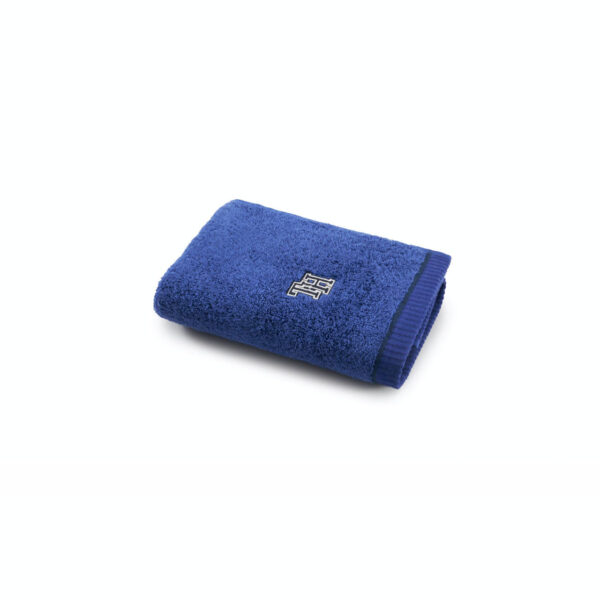 0119395_714299-tommy-hilfiger-9506014-petseta-prosopou-skouro-mple-2
