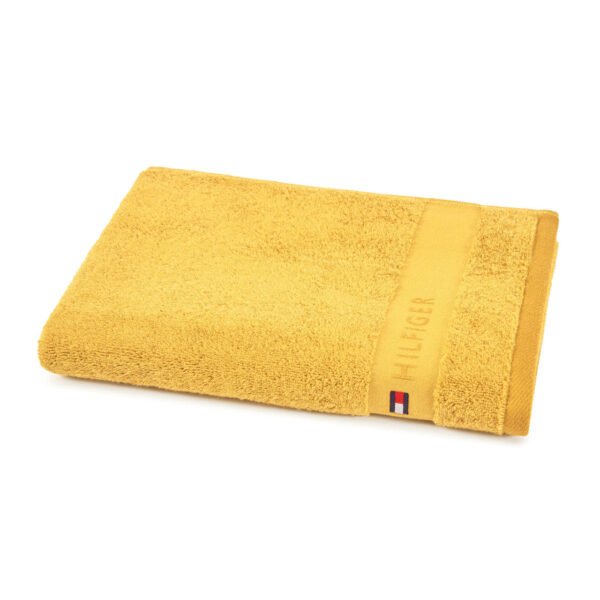 0125266_695118-tommy-hilfiger-9504148-petseta-mpournouzopetseta-legend-gold-1