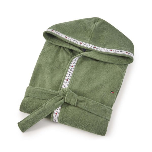 0126578_666291-tommy-hilfiger-9501394-mpournouzi-timeless-green-kaki-1